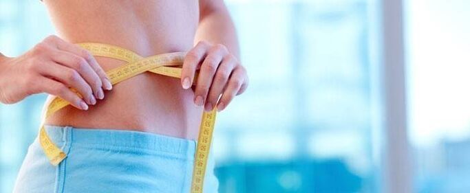 Mesure du volume du poids perdu à l'aide d'exercices spéciaux de l'abdomen